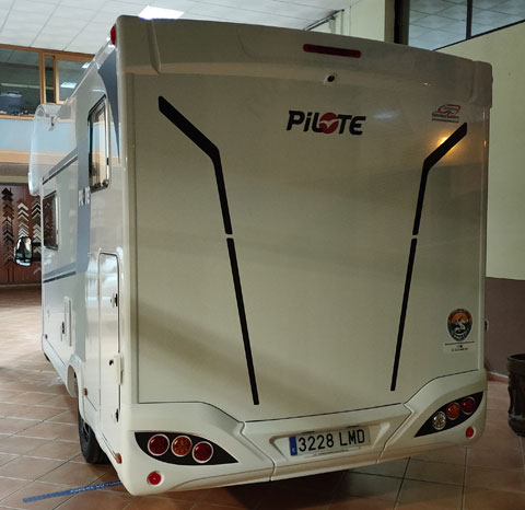 002 Autocaravana Pilote Capucina 2021