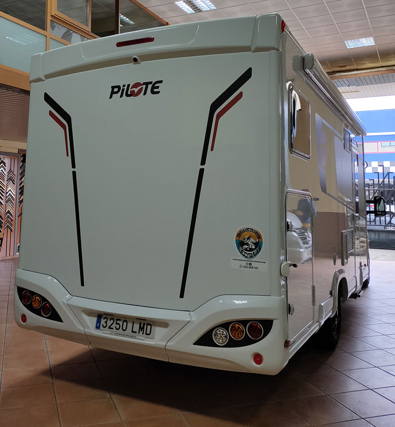 004 Autocaravana Perfilada