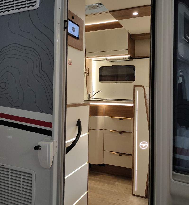 005 Autocaravana Perfilada