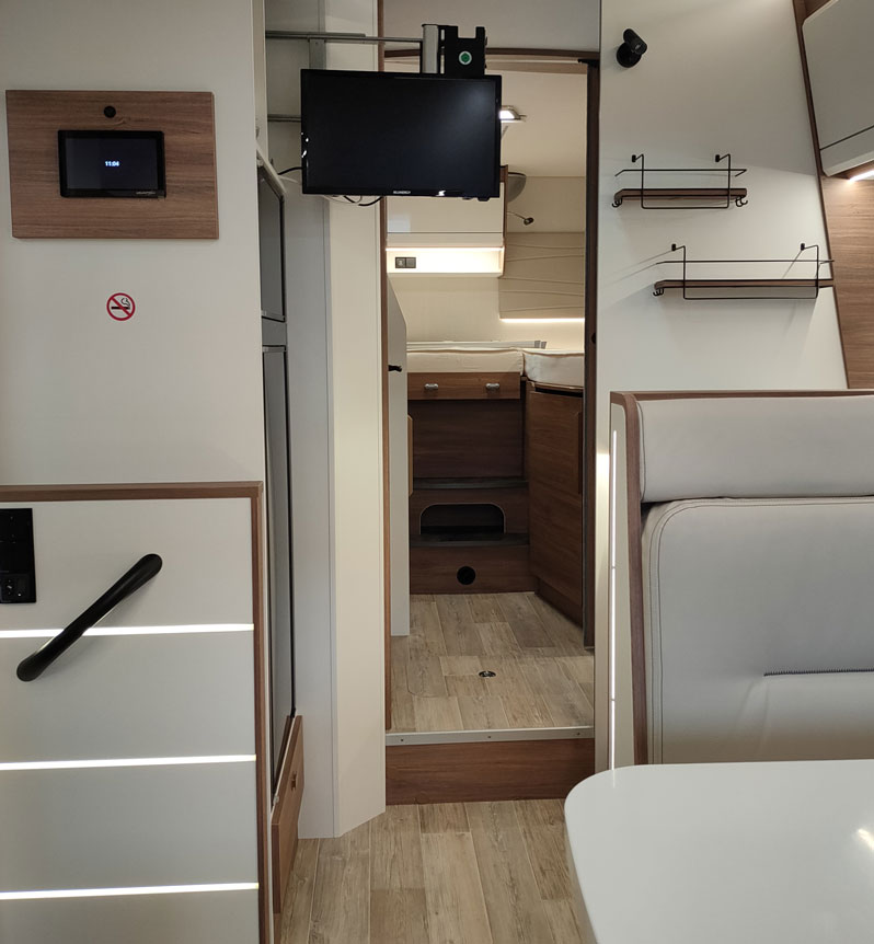 015 Autocaravana Perfilada
